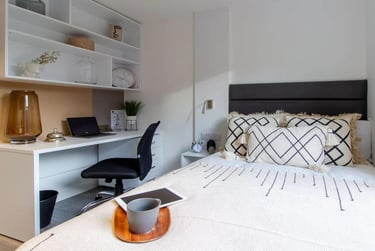 1 bed studio, Curzon Street, Hockley, Nottingham, NG31BE - Image 3